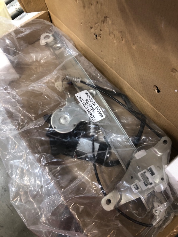 Photo 1 of A-Premium Power Window Regulator with Motor Replacement for Toyota Camry 1992-1996 Sedan Front Left Driver Side Front Driver (LH)