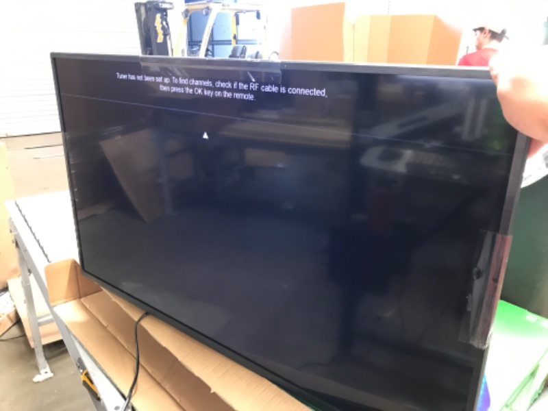 Photo 2 of VIZIO 40-inch D-Series Full HD 1080p Smart TV with Apple AirPlay and Chromecast Built-in, Alexa Compatibility, D40f-J09, 2022 Model 40 in 1080p Bezel