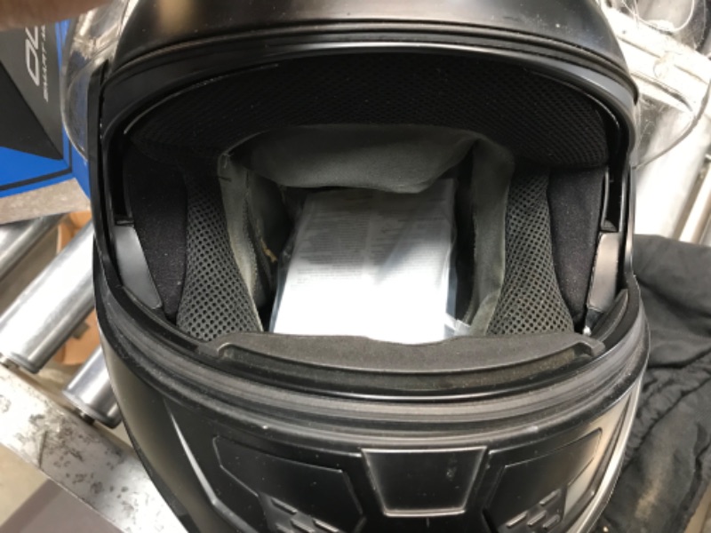 Photo 4 of **MINOR TEAR & WEAR** Sena Outrush Bluetooth Modular Motorcycle Helmet**SIZE UNKNOWN**