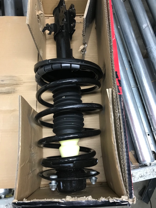 Photo 2 of FCS 1332323R Complete Strut Assembly