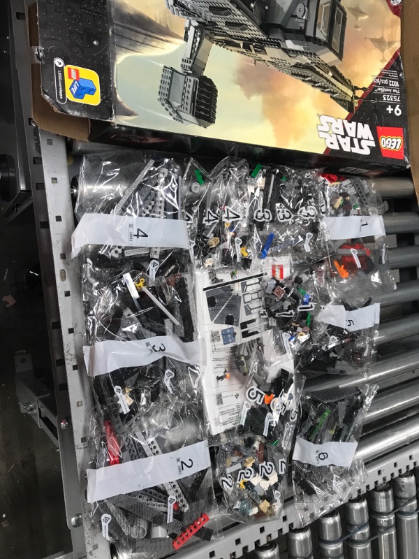Photo 2 of **ALL BAGS SEALED**   LEGO Star Wars The Justifier 75323 Building Toy Set for Kids, Boys, and Girls Ages 9+ (1,022 Pieces) FrustrationFree Packaging