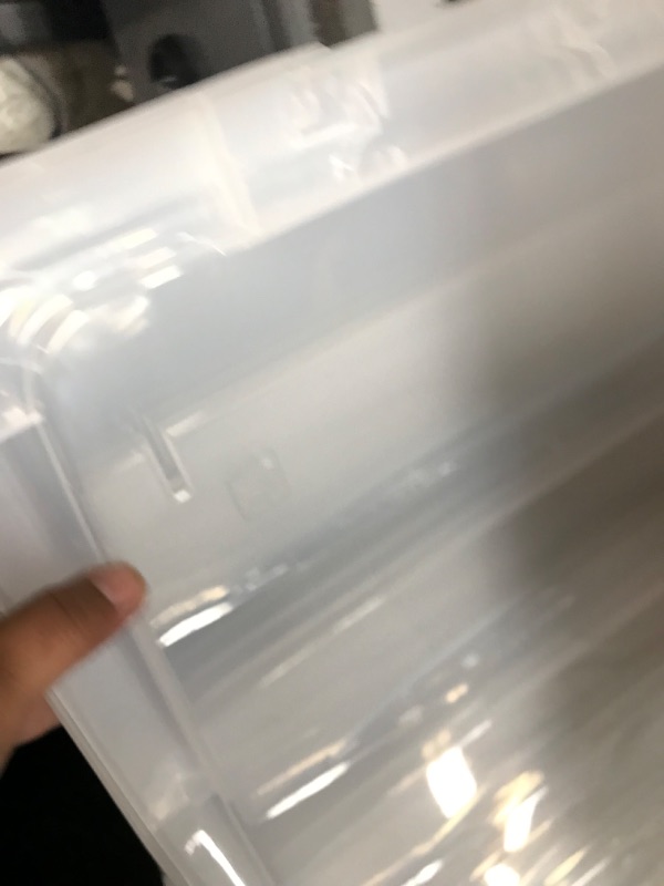 Photo 3 of ***SEE NOTES***
IRIS USA 72 Qt. Plastic Storage Bin Tote Organizing Container with Durable Lid and Secure Latching Buckles, Stackable and Nestable, 4 Pack, Crystal Clear 72 Qt. - 4 Pack, Crystal Clear