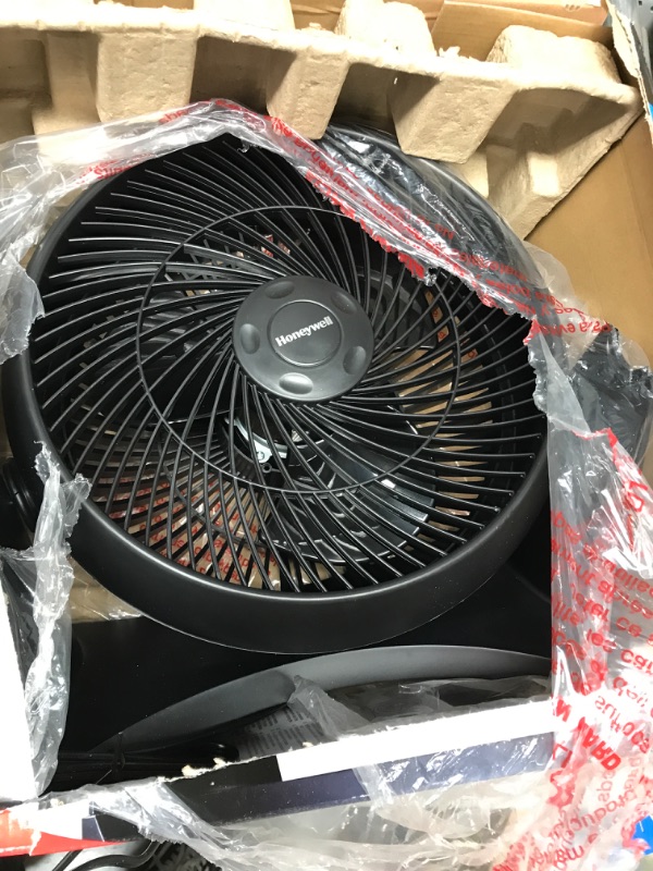 Photo 2 of 12 in. 3 Speed Whole Room Circulator Floor Fan