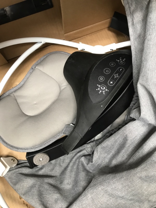 Photo 3 of 4moms mamaRoo Multi-Motion Baby Swing Smart Connectivity - Gray