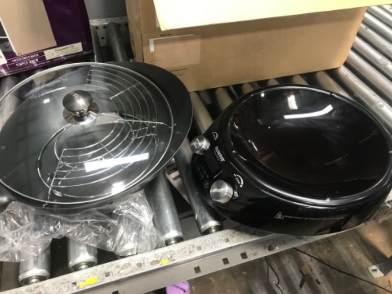 Photo 2 of ***FOR PARTS ONLY***NUWAVE MOSAIC Induction Wok with 14-inch carbon steel wok with tempered glass lid; precision temperature control from 100F to 575F, Wattage control (600W, 900W & 1500W)