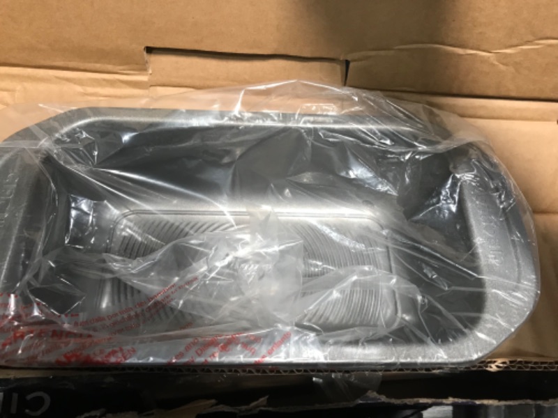 Photo 3 of Circulon Total Nonstick Bakeware Set with Nonstick Bread Pan, Cookie Sheet, Baking Pan, Baking Sheet, Cake Pan and Muffin/Cupcake Pan - 10 Piece, Gray