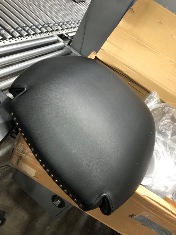 Photo 2 of *PARTS ONLY* Boss Captain’s Chair In Black Vinyl