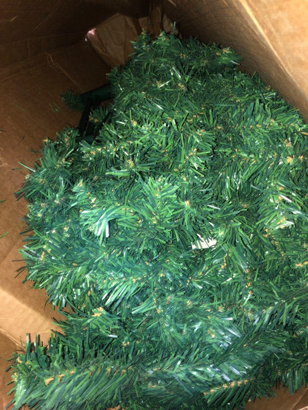 Photo 1 of *MISSING HARDWARE** 6FT GREEN CHRISTMAS TREE 