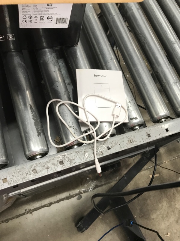 Photo 1 of TOWNEW T1S Self-Sealing and Self-Changing 4.1 Gallon Trash Can | Automatic Open Lid and Motion Sense Activated Garbage Bin | Smart Home Electric Trash Cans, Black, Large Black T1