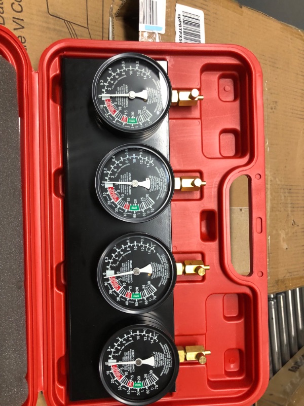 Photo 4 of VEVOR Fuel Vacuum Carburetor Synchronize Tool Kit Fuel Vacuum Carburetor Synchronizer carb sync Gauge Set with Rubber Hose