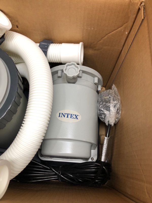 Photo 1 of **FOR PARTS ONLY**  INTEX 28633EG C2500 Krystal Clear Cartridge Filter Pump, 2500 GPH Pump Flow Rate 2,500 Gallons Per Hour 2,500 Gallons Per Hour Filter Pump