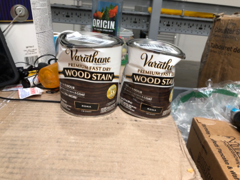 Photo 2 of 2 Cans**Varathane 262010 Premium Fast Dry Wood Stain, Quart, Kona Quart Kona