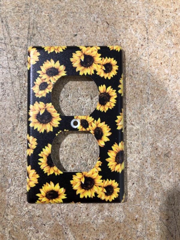 Photo 1 of Kadiman Sunflower Duplex Wall Plate Electrical Outlet Cover Standard Size 1-Gang Outlet Plate