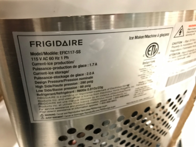 Photo 4 of **MISSING PARTS**
Frigidaire EFIC117-SS 26 Pound Ice Maker