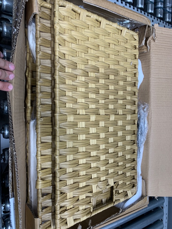 Photo 1 of Used *** Greenstell Laundry Hamper with Lid, 60L Clothes Hamper with 2 Removable Liner Bags & 2 Mesh Laundry Bags, Handwoven Synthetic Rattan Laundry Basket for Clothes, Toys in Bathroom, Bedroom Natural 13.4 x 13.4 x 21.7 inches Natural