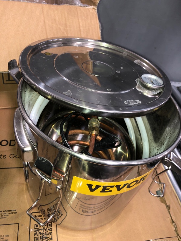 Photo 3 of *NONFUNCTIONAL** VEVOR Water Alcohol Distiller, 3 Gal, Distillery Kit w/Circulating Pump, Alcohol Still Copper Tube, Whiskey Distilling Kit w/Build-In Thermometer, Whiskey Making Kit for DIY Alcohol, Stainless Steel 3Gal