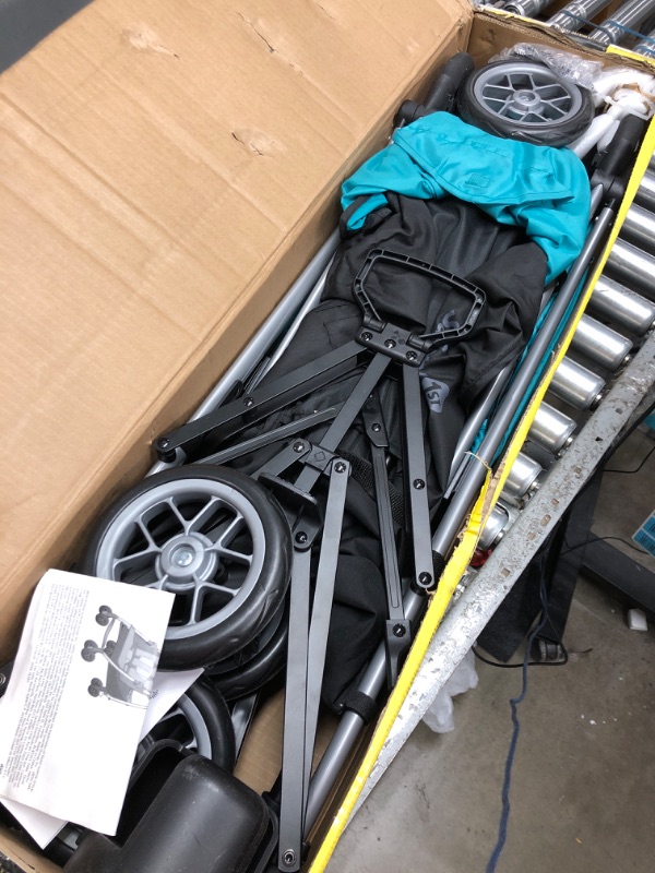 Photo 1 of Safety 1st Step Lite Compact Stroller, Fountain