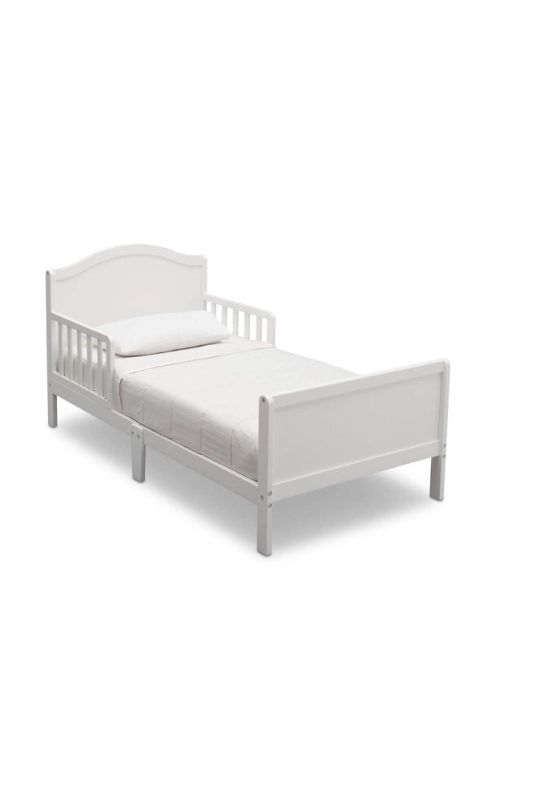 Photo 1 of Delta Children Bennett Toddler Bed, Bianca White 