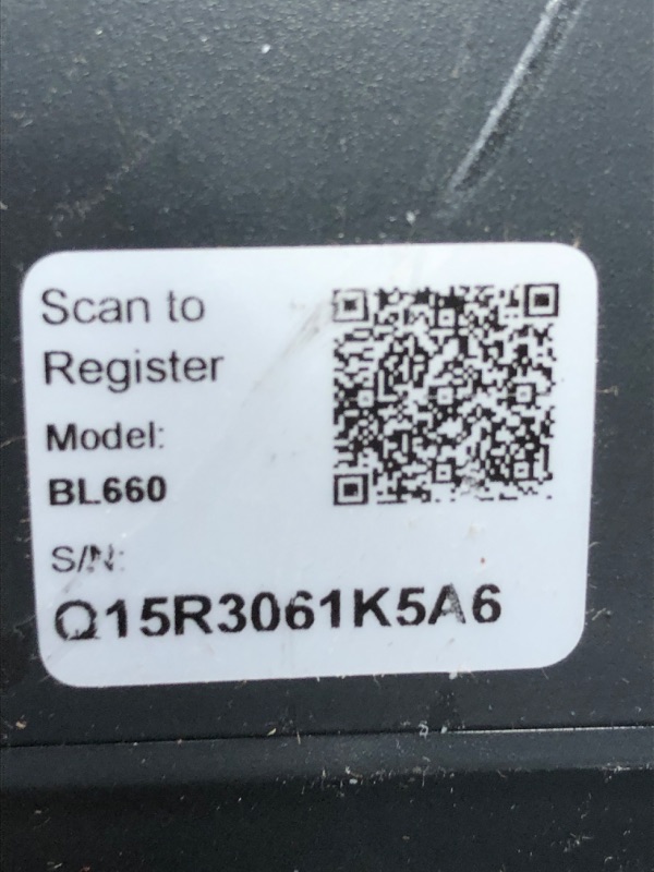 Photo 3 of Ninja BL660 Professional Compact Smoothie & Food Processing Blender, 1100-Watts, 3 Functions -for Frozen Drinks, Smoothies, Sauces, & More, 72-oz.* Pitcher, (2) 16-oz. To-Go Cups & Spout Lids, Gray
