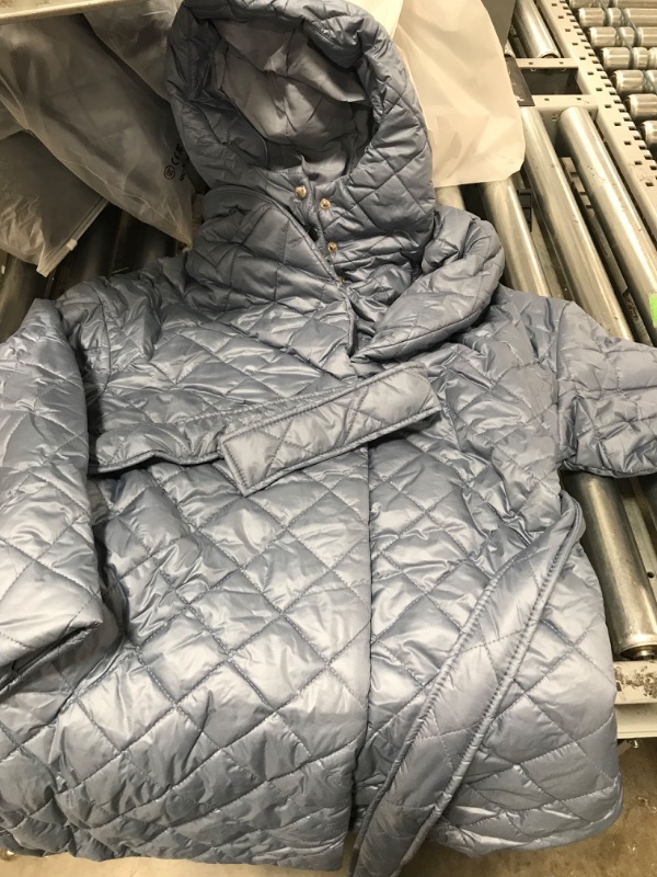 Photo 1 of BTFBM Women Button Down Quilted Jacket Coat 2023 Fall Winter Fashion Belt Pockets Removable Padded Hood Puffer Outerwear
size : S