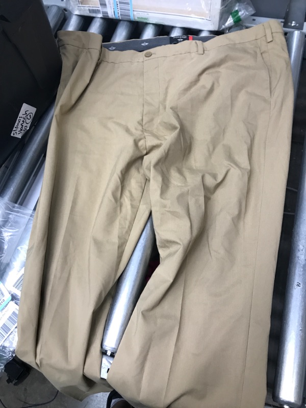 Photo 1 of **USED**
Dockers Men's Straight Fit Signature Lux Cotton Stretch Khaki Pant-Creased SIZE 46