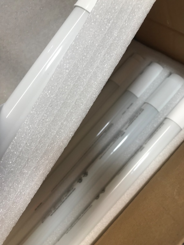 Photo 2 of 20 Pack 3CCT 4FT LED T8 Hybrid Type A+B Light Tube, 18W, 4000K/5000K/6500K Selectable, Plug & Play or Ballast Bypass, Single or Double End Powered, 2300lm, Frosted Cover, T8 T10 T12, 120-277V, UL, FCC