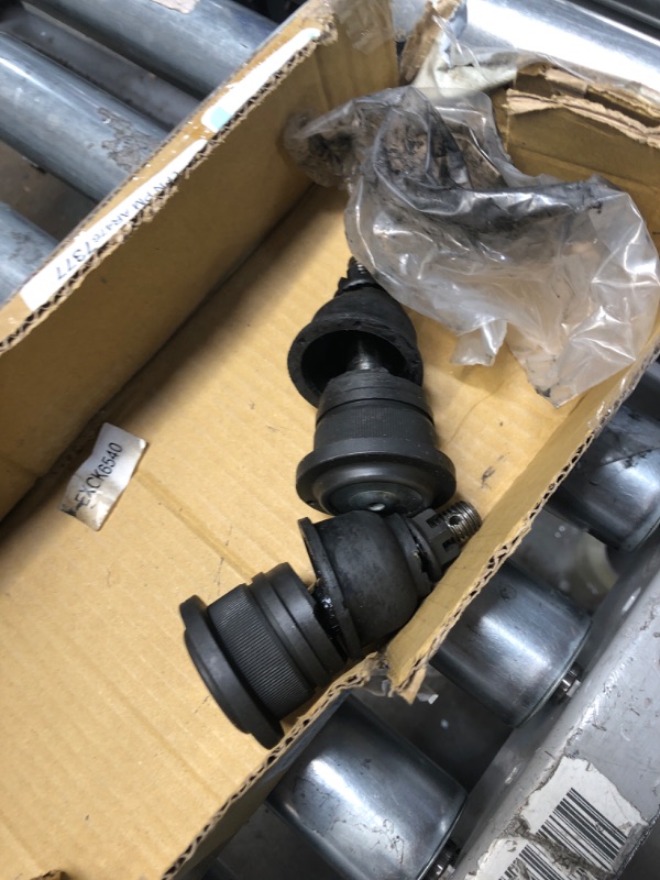 Photo 2 of 2 OF- ACDelco Advantage 46D0103A Front Upper Suspension Ball Joint Assembly
