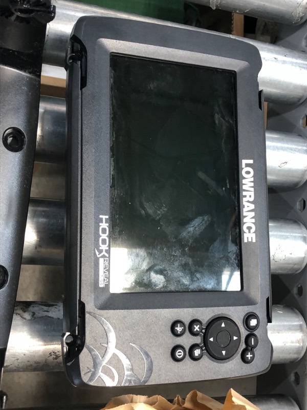 Photo 5 of **used**
Lowrance Hook Reveal 7 Inch Fish Finder