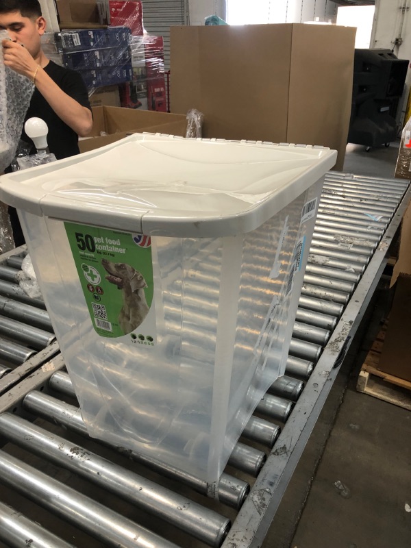 Photo 4 of **CRACKED**
Van Ness Pet Food Storage Container, 50-lb