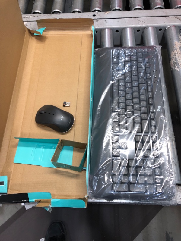 Photo 2 of Logitech MK540 Full-size Advanced Wireless Scissor Keyboard & Mouse Bundle Black