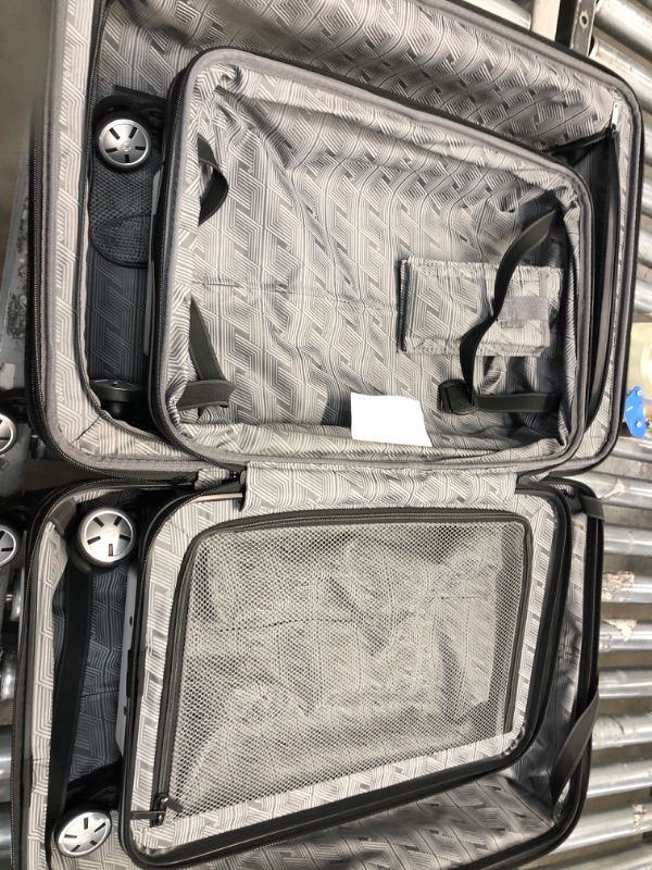 Photo 4 of *Artcitic Silver Color/White* Samsonite Omni 2 Hardside Expandable Luggage with Spinner Wheels, 2-Piece Set (20/24), Artic Silver
