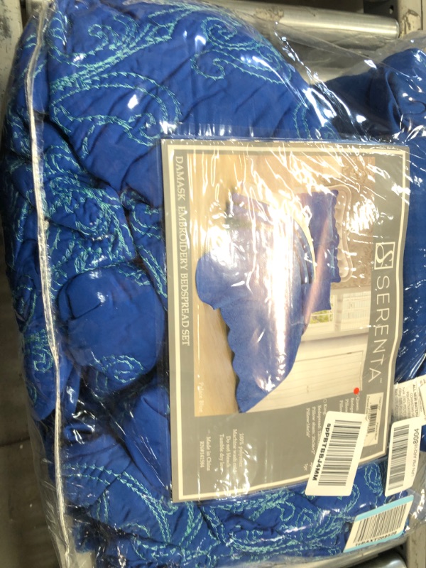 Photo 2 of **USED/POSSIBLE MISSING ITEMS**  Home Soft Things Damask 4 Piece Bedspread Set, Scalloped Edge Reversible Coverlet Comforter Prewashed Bedding Set, Matelasse Embossed Floral Solid Pattern,Palace Blue Oversize Queen(110" x 120") 110" x 120" Palace Blue