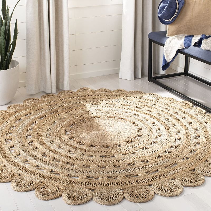 Photo 1 of *READ NOTES*4' Round Jute Area Rug(Unknown Brand)