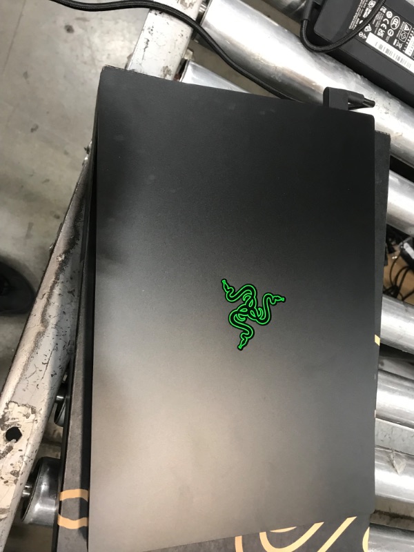 Photo 4 of Razer Blade 14 Gaming Laptop: AMD Ryzen 9 5900HX 8 Core, NVIDIA GeForce RTX 3080, 14" QHD 165Hz, 16GB RAM, 1TB SSD - CNC Aluminum - Chroma RGB - THX Spatial Audio - Vapor Chamber Cooling Ryzen 9 5900HX NVIDIA GeForce RTX 3080 Classic Black