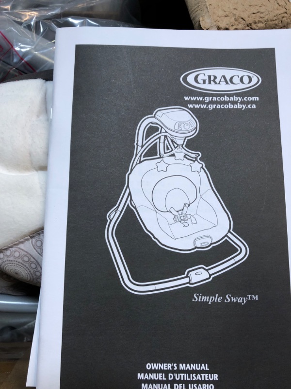 Photo 1 of Graco Simple Sway Abbington Baby Swing