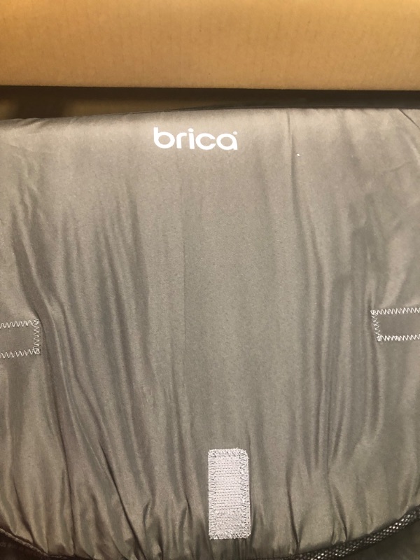 Photo 1 of Munchkin Brica Baby Travel Pod, Grey
