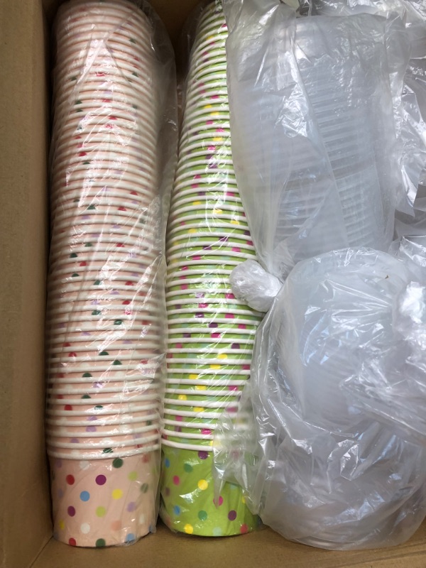 Photo 3 of 150 Pcs Dot Paper Cups & Lids Party Decor