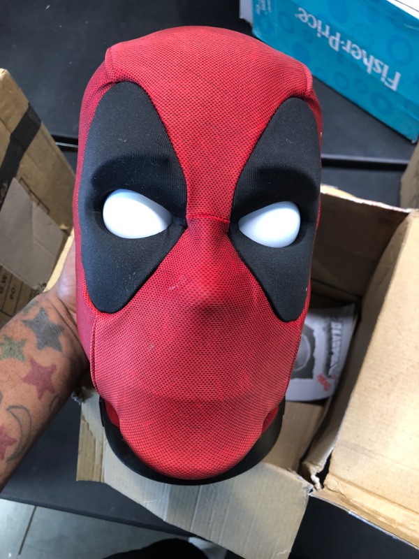 Photo 1 of Marvel Legends Deadpool’s Head Premium Interactive, Moving, Talking Electronic, App-Enhanced Adult Collectible, with 600+ SFX and Phrases Standard