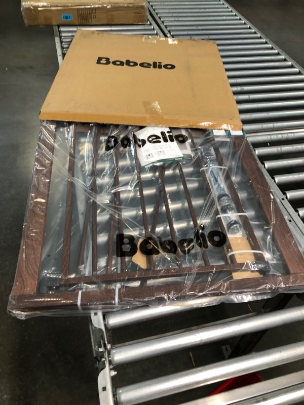 Photo 1 of Babelio Metal Baby Gate with Brown Wood Pattern, 29-40" Easy Install Pressure Mounted Dog Gate, No Drilling, Ideal for Stairs and Doorways, with Wall Protectors and Extenders Vintage Dark Brown Wood Pattern 29-40 Inch (Pack of 1)
--- Factory Package --- 