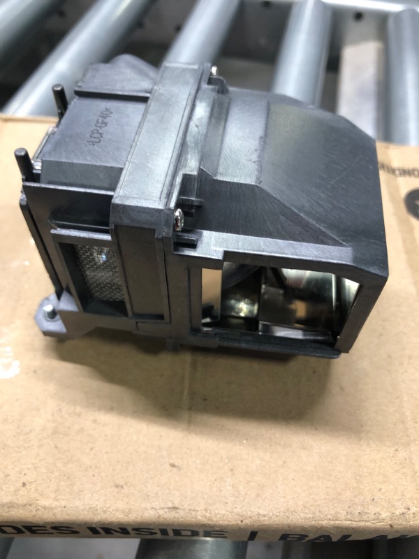 Photo 5 of CTBAIER ELP78 for Epson ELPLP78 PowerLite Home Cinema 2000 2030 730HD 725HD 600 VS230 VS330 VS335W EX7230 EX7235 EX5220 EX3220 EX6220 EX7220 EH-490 EB-X18 V13H010L78 Replacement Projector Lamp Bulb