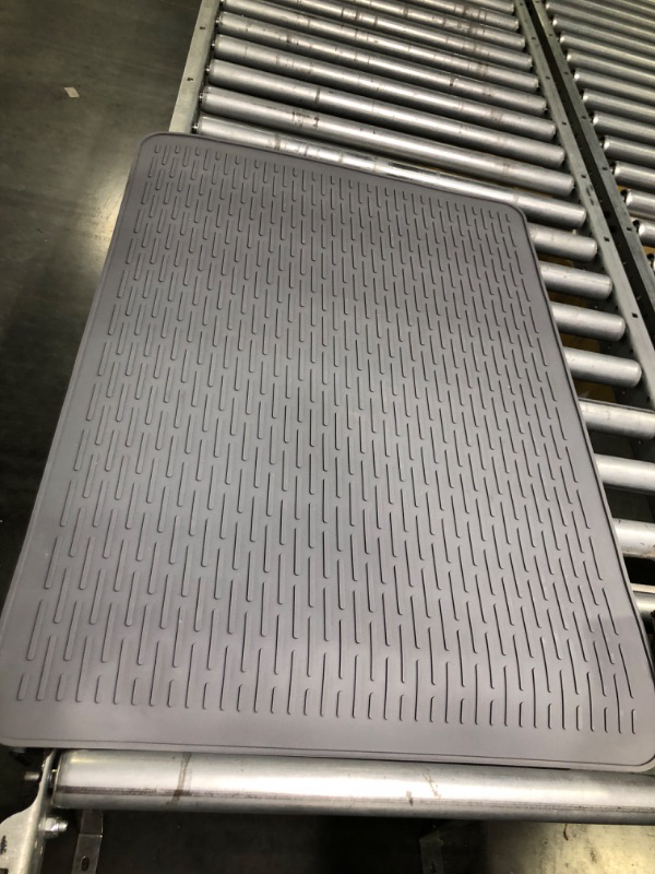 Photo 1 of 
KEYFIVE Silicone Stove Top Cover for Electric Stove, 28 * 20 inches Electric Stove Top Cover, Dish Drying Mat, Glass Top Stove Cover To Protect Kitchen Counter Surface & Prevent Scratching- Light Grey
