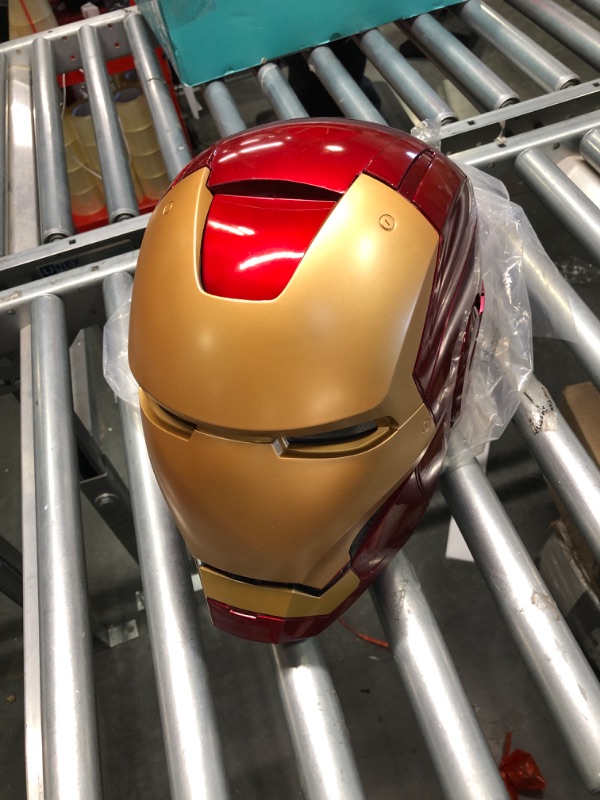 Photo 5 of Avengers Marvel Legends Iron Man Electronic Helmet - Multicolor Characters