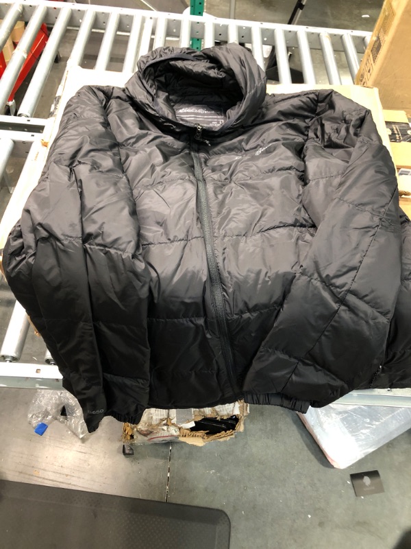 Photo 1 of Eddie Bauer Men's CirrusLite Hooded Down Jacket - Large 