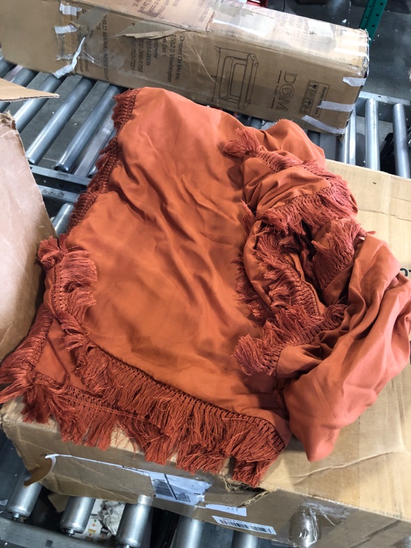 Photo 4 of Andency Terracotta Comforter Set Full Size, 3 Pieces Burnt Orange Boho Tassel Lightweight Bedding Comforter Sets, All Season Rust Soft Fluffy Fringe Bed Set (79x90In Comforter & 2 Pillowcases) Full (79"x90") Terracotta