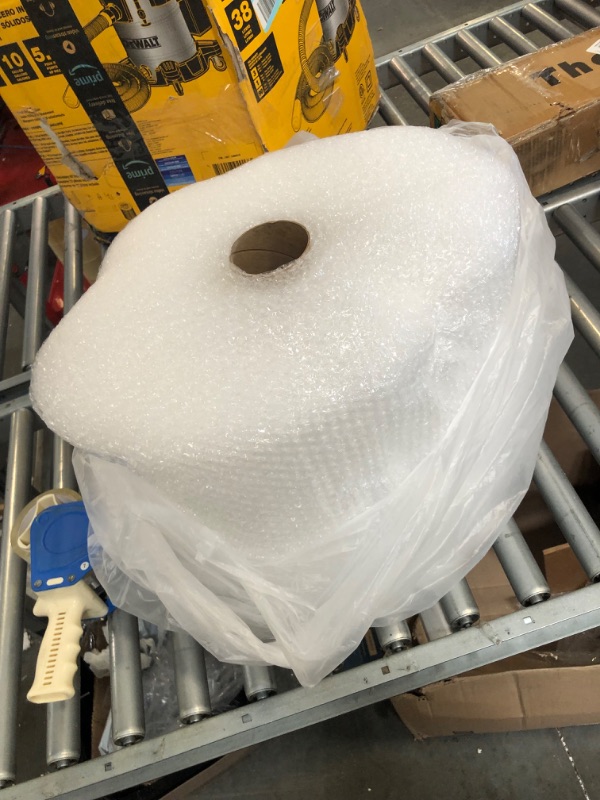 Photo 4 of WLPackaging 3/16 700 ft x 12" Small Bubble Cushioning Wrap, Perforated Every 12"