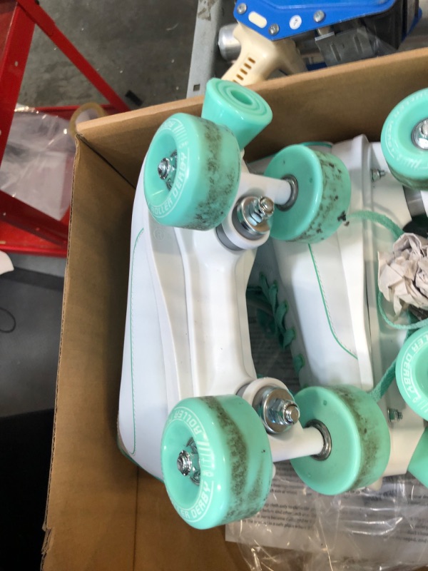 Photo 3 of Roller Derby Roller Star 600 Women's Roller Skates - White/Mint - Size 07