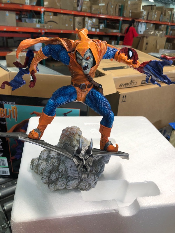 Photo 4 of Marvel Premiere Collection: Hobgoblin Resin Statue, Multicolor, One-Size