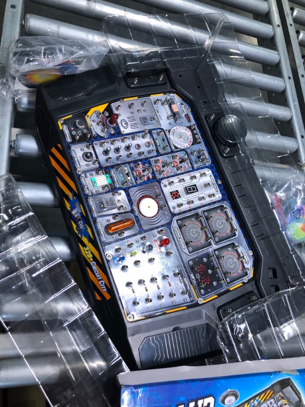 Photo 1 of Playz Advanced Electronic Circuit Board Engineering Toy for Kids | 328+ Educational Experiments to Wire & Build Smart Connections Using Creative Knowledge of Electricity | Science Gift for Children