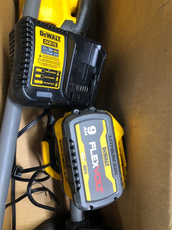 Photo 4 of 60V MAX Brushless Cordless Battery Powered Attachment Capable Kit with (1) FLEXVOLT 3Ah Battery & Charger