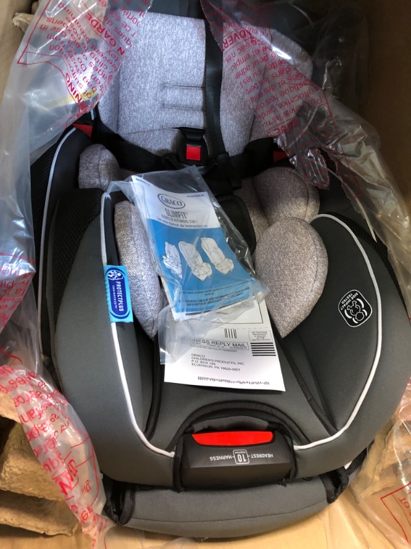 Photo 4 of 
Graco Slimfit 3 in 1 Car Seat -Slim & Comfy Design Saves Space in Your Back Seat, Darcie, One SizeGraco Slimfit 3 in 1 Car Seat -Slim & Comfy Design Saves Space in Your Back Seat, Darcie, One Size